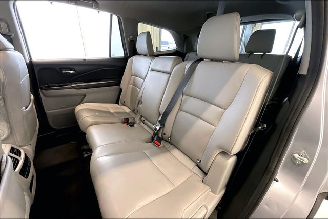 Thumbnail: 2021 Honda Pilot - 13