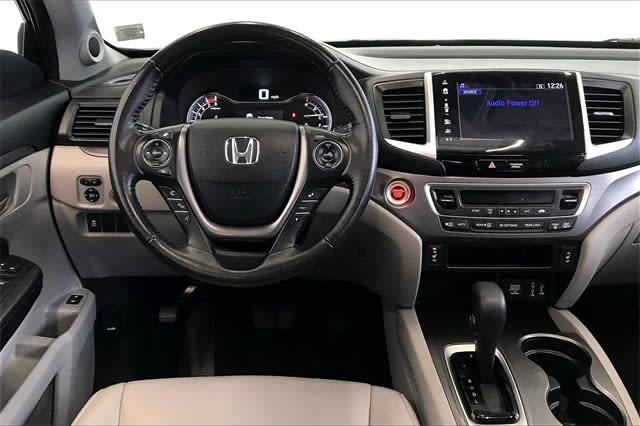 Thumbnail: 2018 Honda Pilot - 2