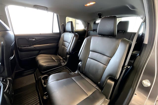 2022 Honda Pilot Touring 21