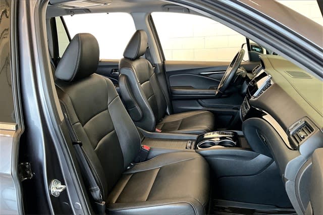 2022 Honda Pilot Touring 12