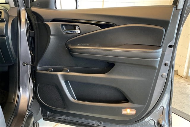 2022 Honda Pilot Touring 30