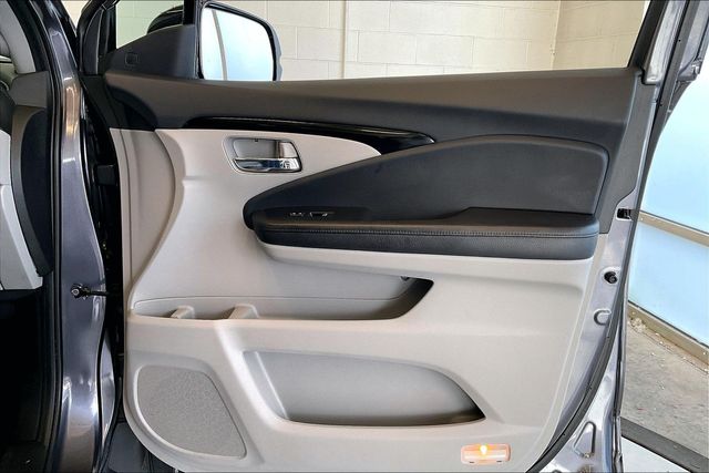 Thumbnail: 2020 Honda Pilot - 30