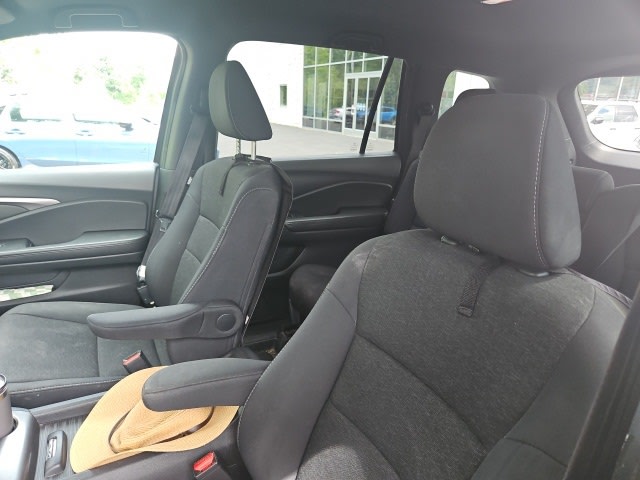 Thumbnail: 2019 Honda Passport - 7