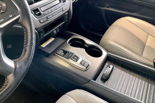 Thumbnail: 2023 Honda Passport - 16