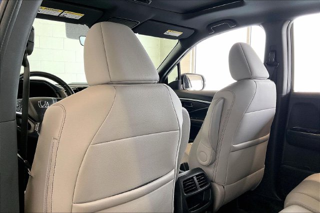Thumbnail: 2023 Honda Passport - 12