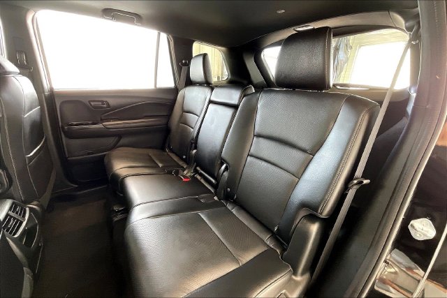 Thumbnail: 2023 Honda Passport - 21
