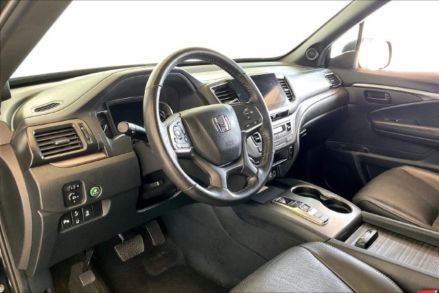Thumbnail: 2023 Honda Passport - 2