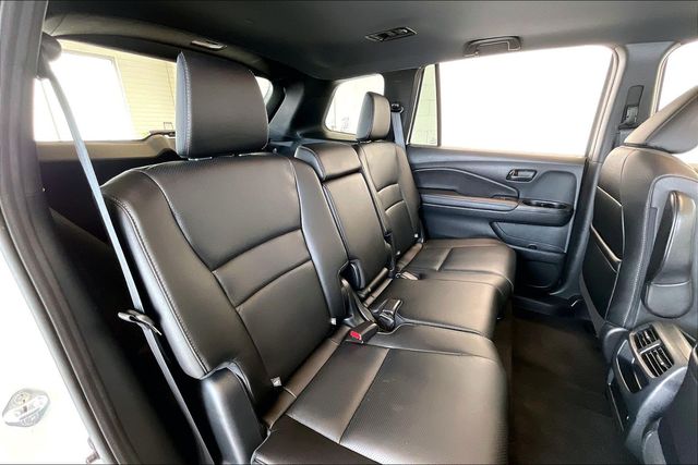 Thumbnail: 2023 Honda Passport - 25