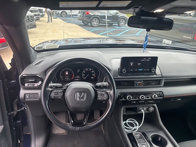 Thumbnail: 2023 Honda Pilot - 2