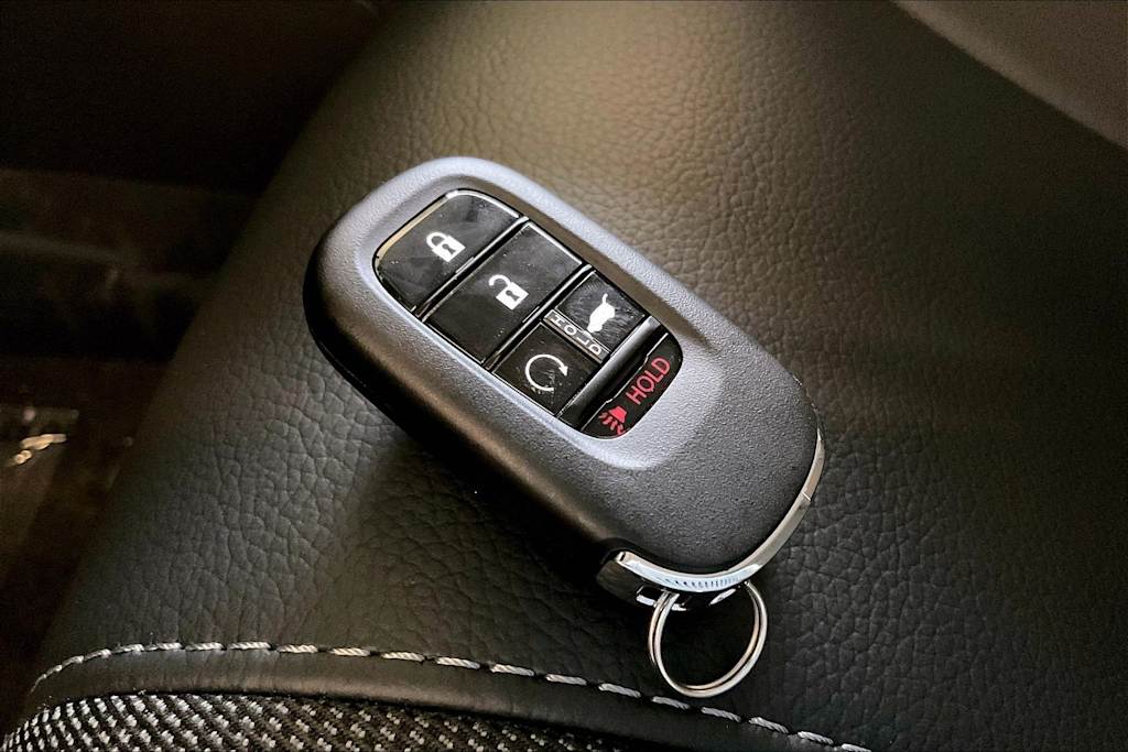 Thumbnail: 2026 Honda Pilot - 19