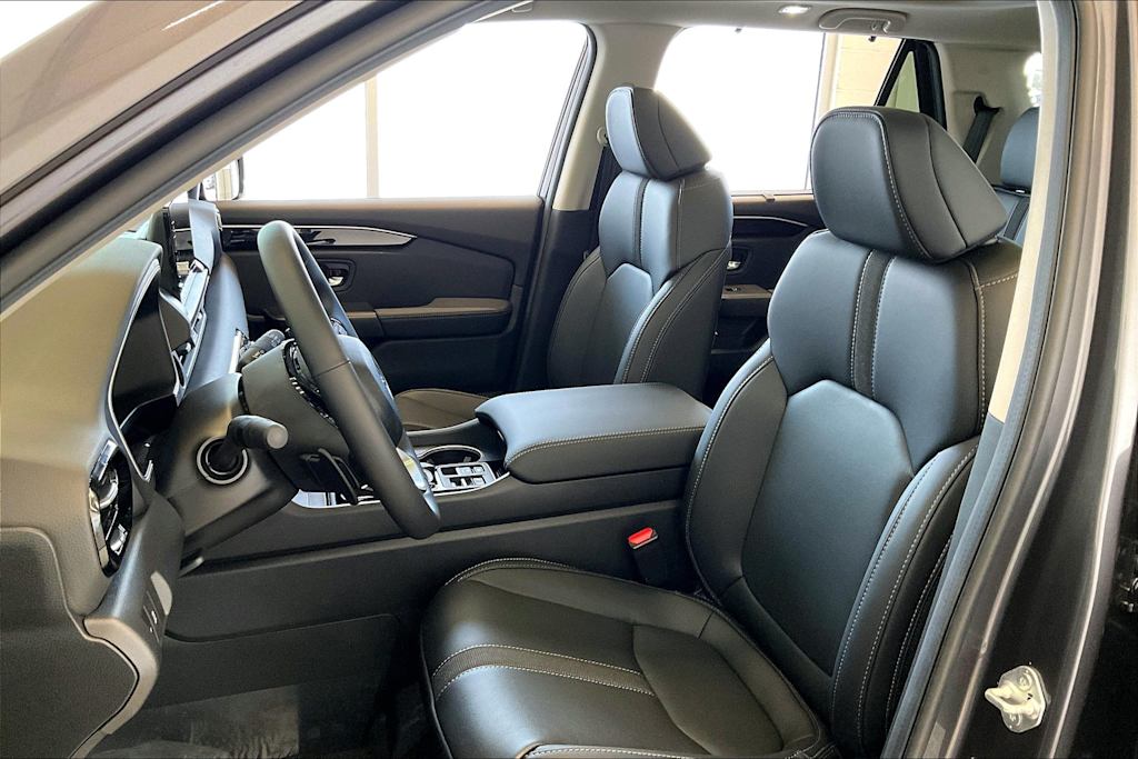 Thumbnail: 2025 Honda Pilot - 11