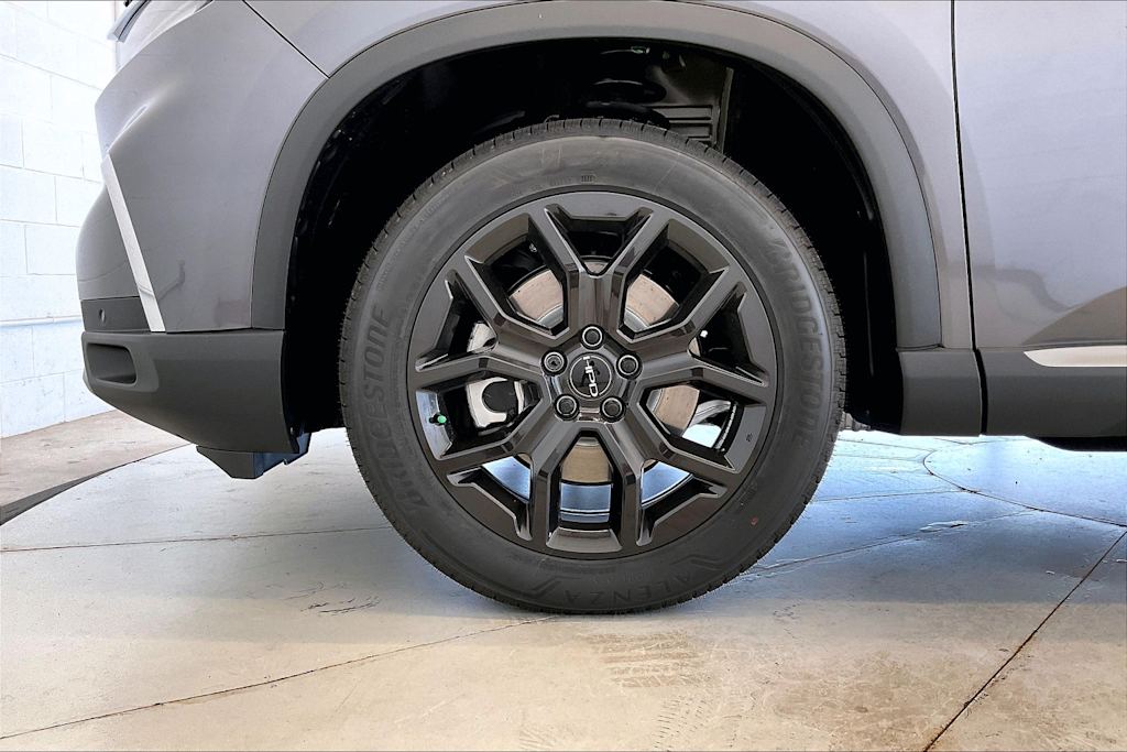 Thumbnail: 2025 Honda Pilot - 8