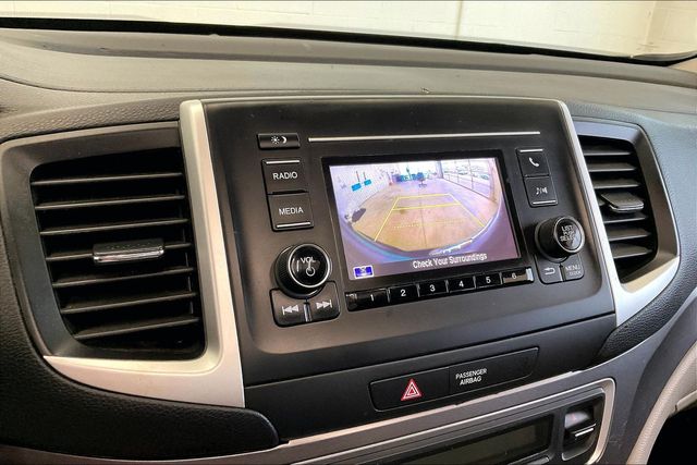 Thumbnail: 2019 Honda Ridgeline - 28