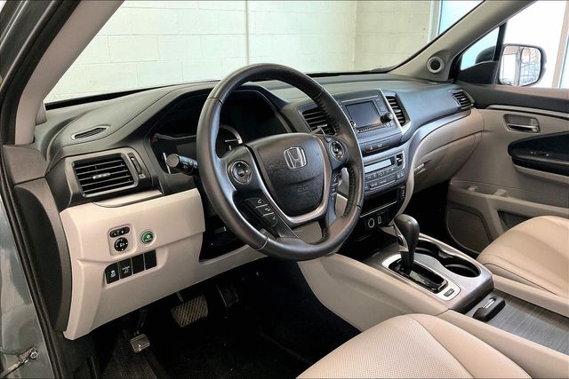 Thumbnail: 2019 Honda Ridgeline - 2