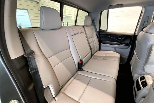 Thumbnail: 2019 Honda Ridgeline - 25