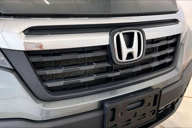 Thumbnail: 2019 Honda Ridgeline - 34