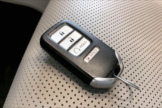 Thumbnail: 2019 Honda Ridgeline - 19