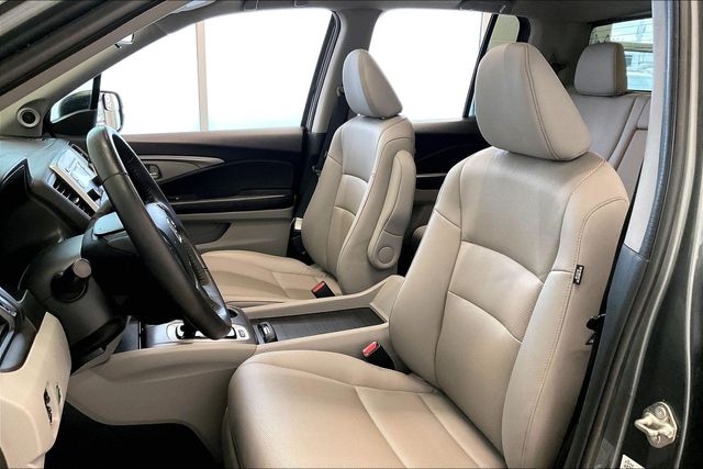 Thumbnail: 2019 Honda Ridgeline - 11