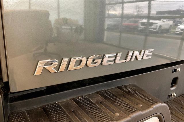 Thumbnail: 2019 Honda Ridgeline - 35