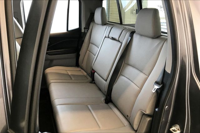 Thumbnail: 2019 Honda Ridgeline - 12