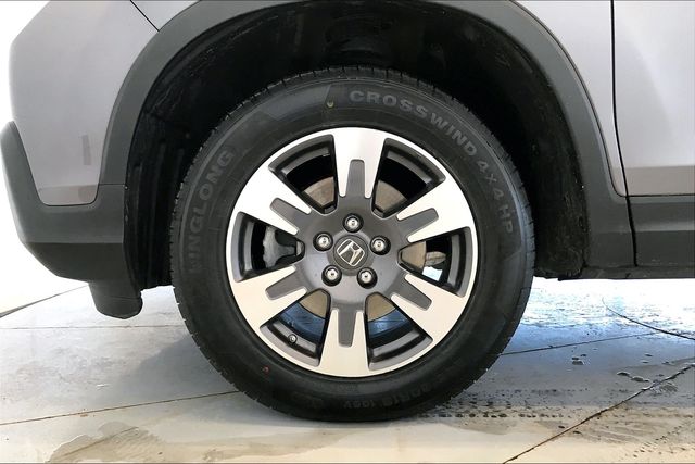 Thumbnail: 2019 Honda Ridgeline - 7