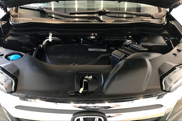 Thumbnail: 2019 Honda Ridgeline - 8