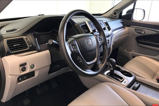 Thumbnail: 2019 Honda Ridgeline - 9
