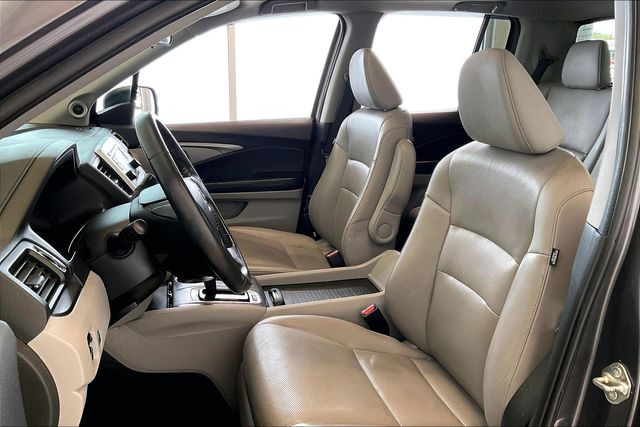 Thumbnail: 2019 Honda Ridgeline - 11