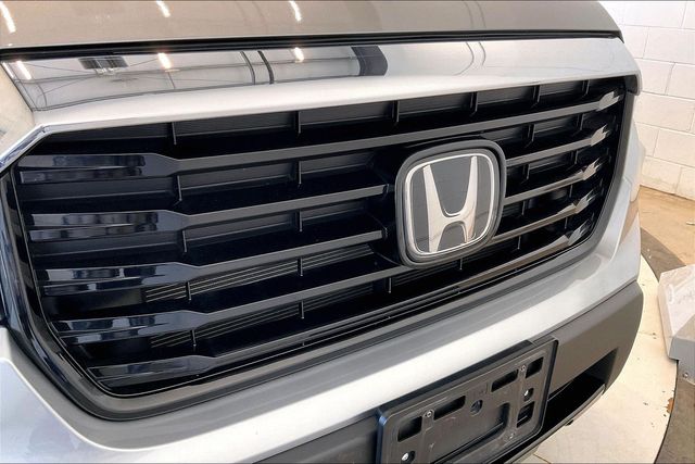 Thumbnail: 2023 Honda Ridgeline - 34