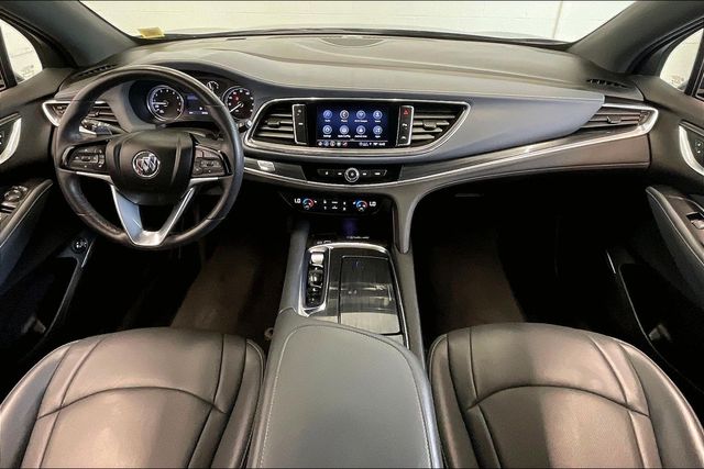 Thumbnail: 2022 Buick Enclave - 10