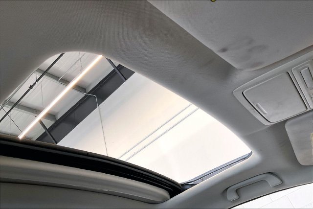 Thumbnail: 2015 Honda CR-V - 33