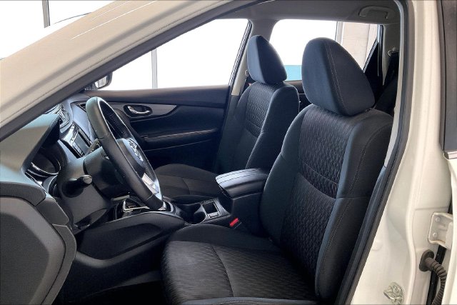 Thumbnail: 2019 Nissan Rogue - 11