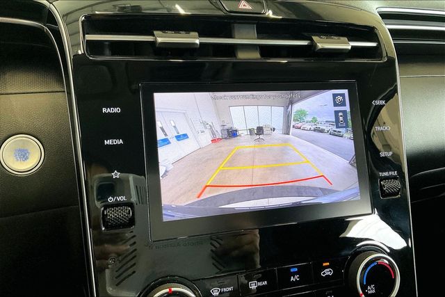 Thumbnail: 2022 Hyundai Tucson - 16