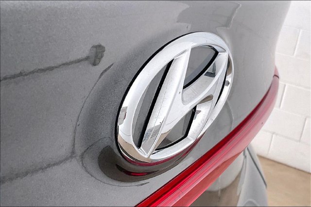 Thumbnail: 2022 Hyundai Santa Fe - 7