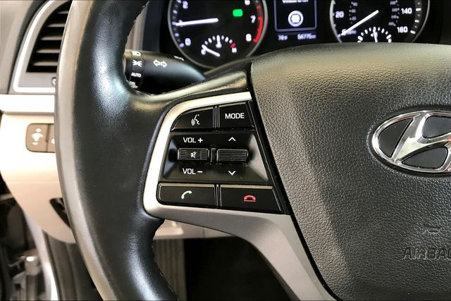 Thumbnail: 2017 Hyundai Elantra - 23