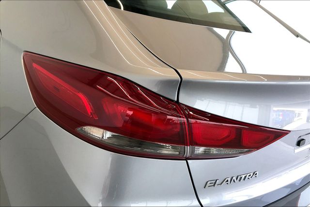 Thumbnail: 2017 Hyundai Elantra - 29