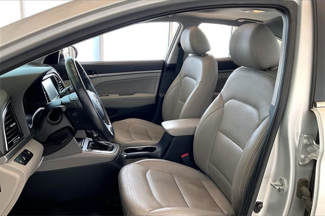 2017 Hyundai Elantra Limited Edition 11