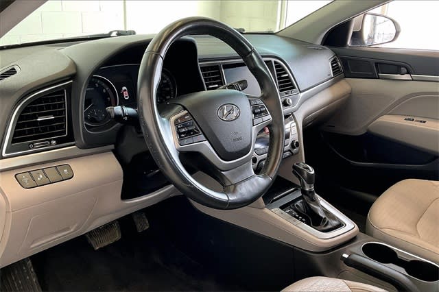 2017 Hyundai Elantra Limited Edition 2
