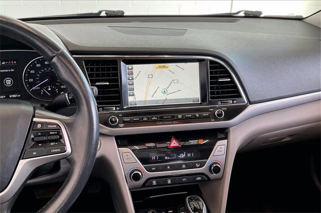 2017 Hyundai Elantra Limited Edition 15