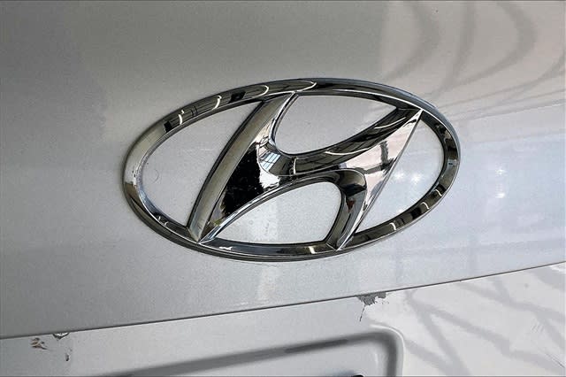 2017 Hyundai Elantra Limited Edition 7
