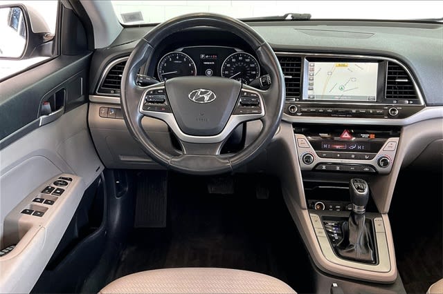 2017 Hyundai Elantra Limited Edition 14