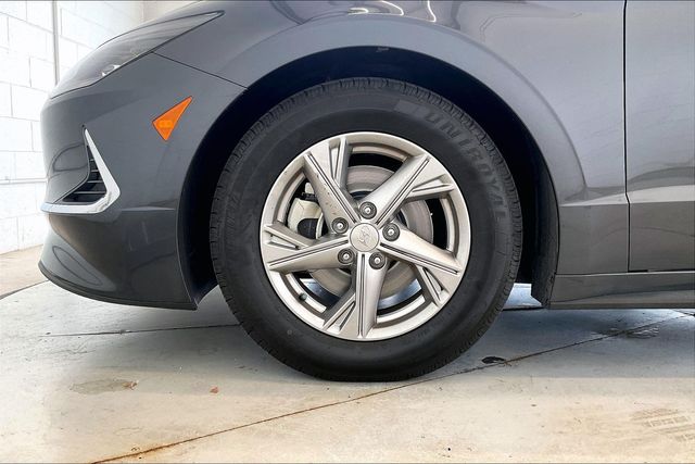 Thumbnail: 2021 Hyundai Sonata - 8