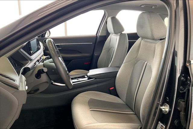 Thumbnail: 2021 Hyundai Sonata - 10