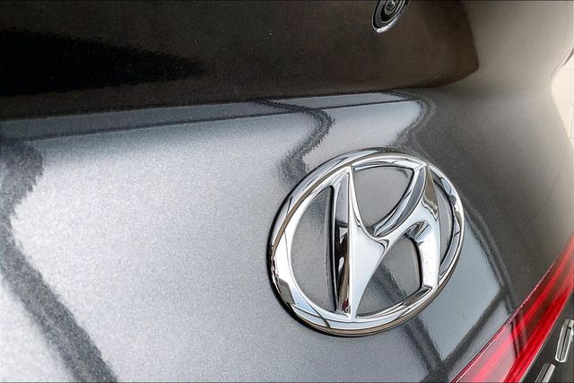 Thumbnail: 2021 Hyundai Sonata - 32