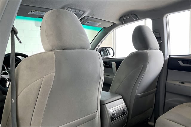 Thumbnail: 2012 Toyota Highlander - 12