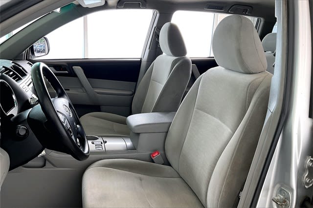 Thumbnail: 2012 Toyota Highlander - 11