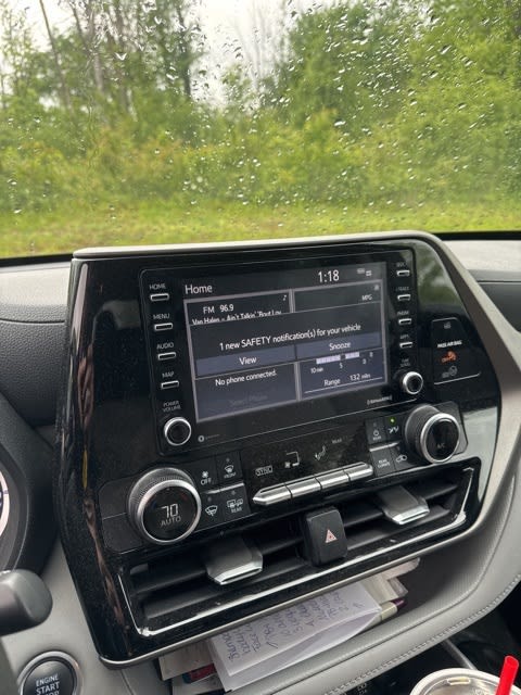 Thumbnail: 2020 Toyota Highlander - 6