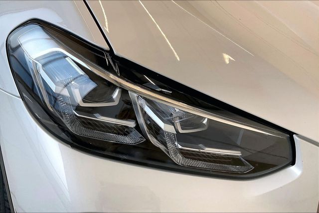 Thumbnail: 2022 BMW X3 - 31