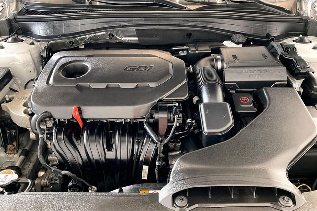 Thumbnail: 2018 Kia Optima - 9