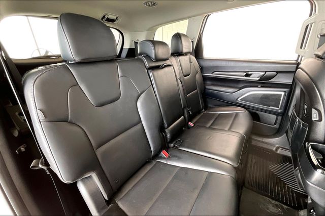 Thumbnail: 2024 Kia Telluride - 25
